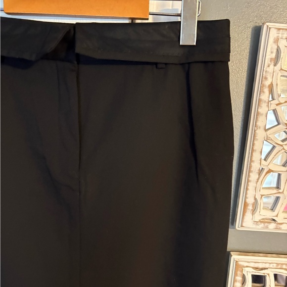 ARITZIA | Babaton Situation Skirt - Picture 7 of 12